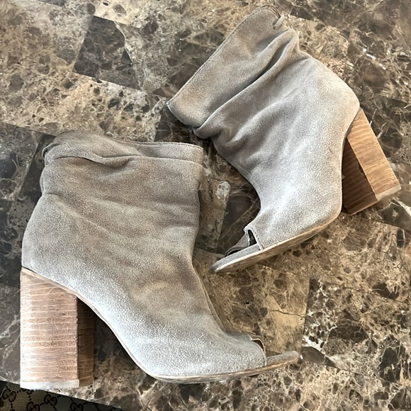 Aldo Shoes - Aldo Women’s Suede Open Toe Chunky Heel Booties - Size 7.5